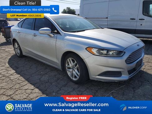Used 2014 Ford Fusion SE image 5