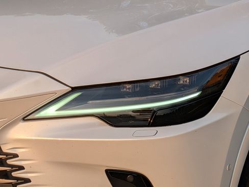 Used 2023 Lexus RX 350 w/ Accessory Package (Z1) image 6