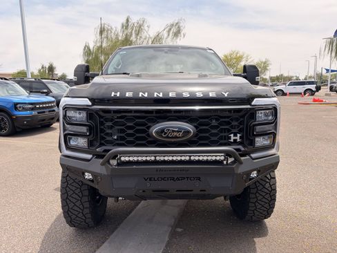 New 2026 Ford F250 Lariat w/ Black Appearance Package AWD/4WD image 9