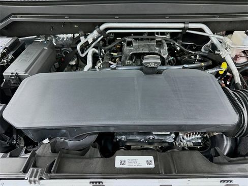 New 2026 GMC Canyon Elevation w/ Convenience Package image 31