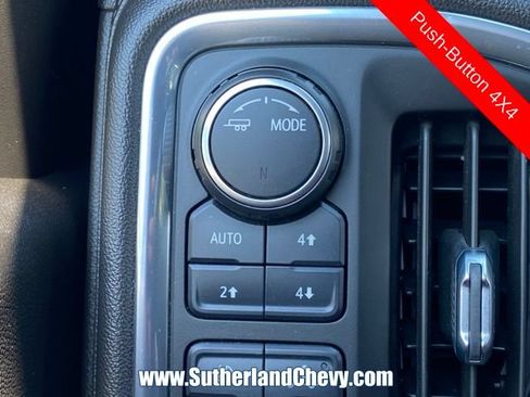 Used 2021 Chevrolet Silverado 1500 High Country w/ Technology Package AWD/4WD image 30