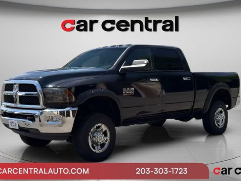Used 2013 RAM 2500 SLT w/ Luxury Group AWD/4WD image 1