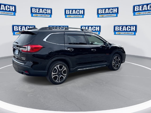 Used 2023 Subaru Ascent Touring AWD/4WD image 8