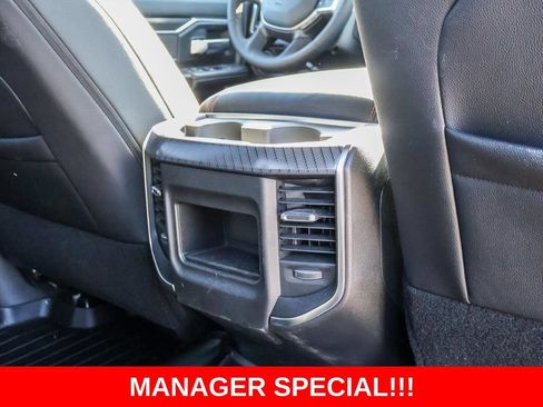 New 2025 RAM 2500 Big Horn AWD/4WD image 30