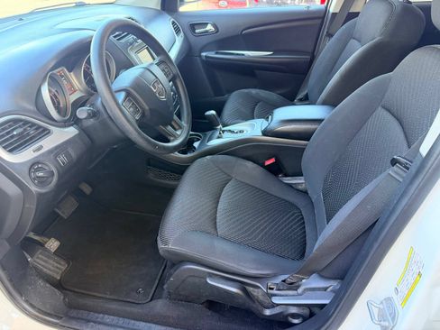 Used 2018 Dodge Journey SE AWD/4WD image 13
