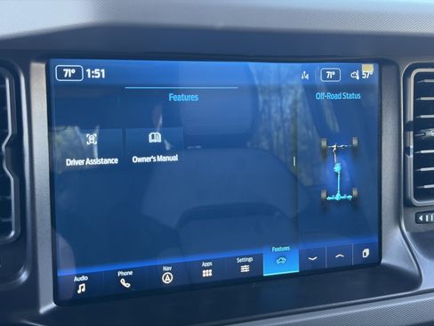 Used 2022 Ford Bronco Everglades image 18