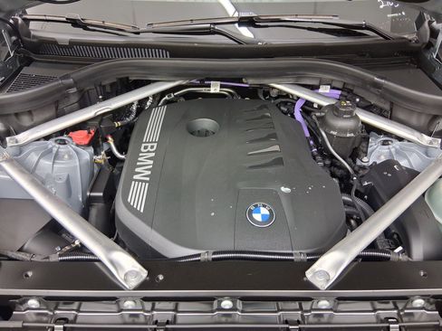 New 2026 BMW X5 sDrive40i w/ M Sport Package RWD image 34