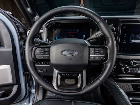 Used 2026 Ford F250 Platinum image 19