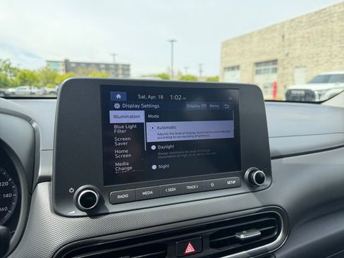 Used 2022 Hyundai Kona SEL image 25