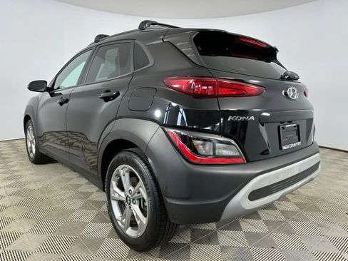 Used 2023 Hyundai Kona SEL AWD/4WD image 2