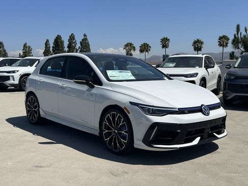 New 2026 Volkswagen Golf AWD/4WD image 30