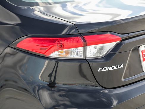 Certified 2024 Toyota Corolla LE FWD image 10