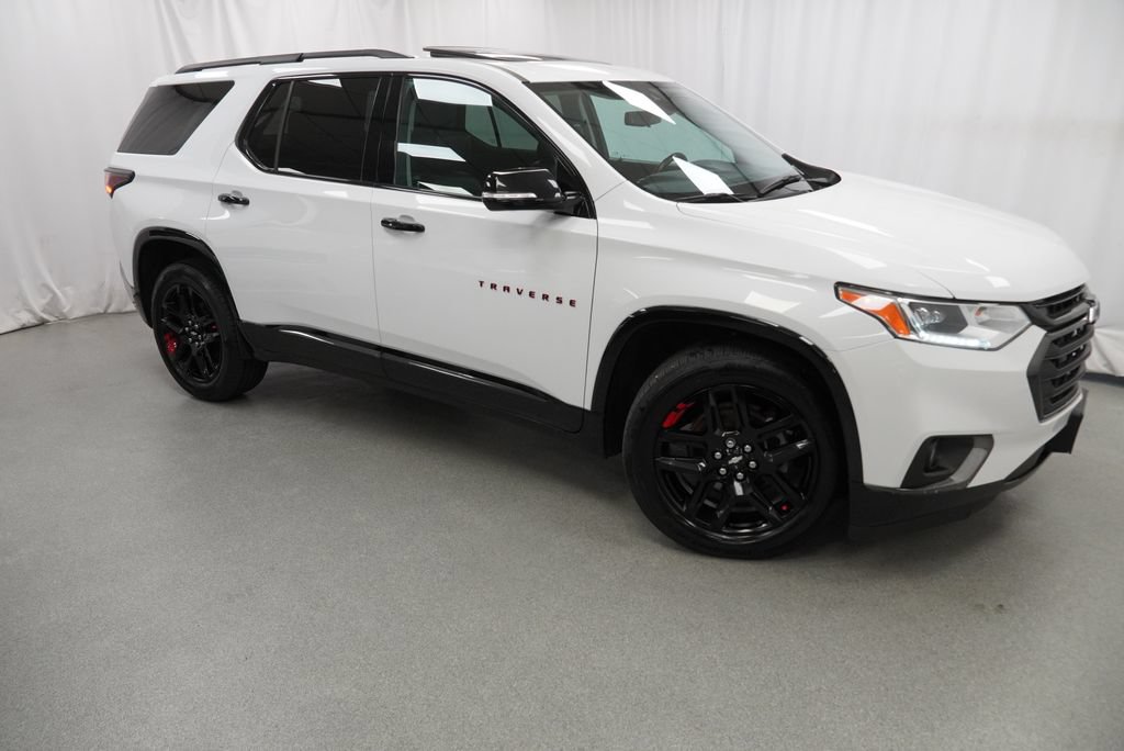 Used 2018 Chevrolet Traverse Premier w/ Redline Edition AWD/4WD image 6