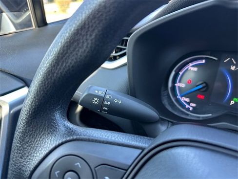 Used 2024 Toyota RAV4 LE image 24