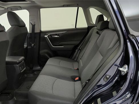 Used 2023 Toyota RAV4 XLE image 33