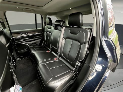 Used 2023 Jeep Grand Cherokee 4WD 4xe image 26