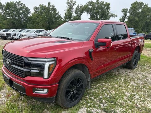 Used 2025 Ford F150 Platinum w/ FX4 Off-Road Package AWD/4WD image 2