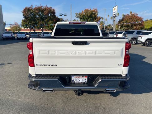 Used 2025 Chevrolet Silverado 1500 LT image 34