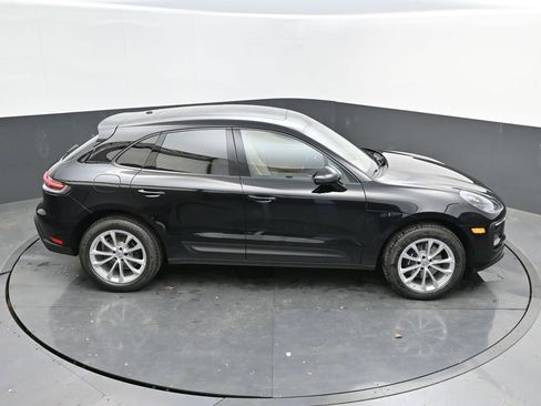 New 2025 Porsche Macan image 34