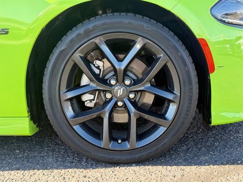 Used 2023 Dodge Charger R/T w/ Blacktop Package image 9