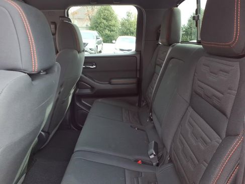 Certified 2025 Nissan Frontier Pro-X w/ Pro Convenience Package RWD image 6