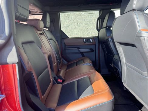 Certified 2024 Ford Bronco Outer Banks image 16