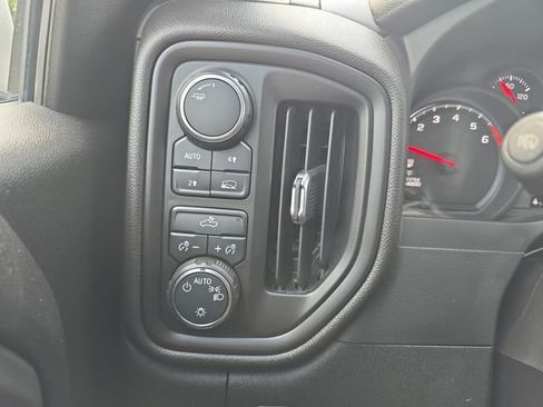 Used 2024 Chevrolet Silverado 1500 Custom AWD/4WD image 11