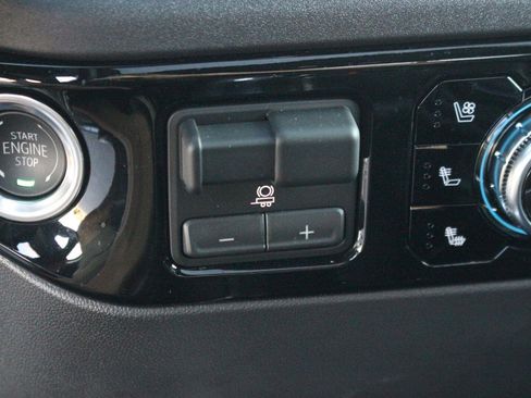 Used 2026 GMC Sierra 1500 SLT w/ SLT Premium Plus Package AWD/4WD image 29