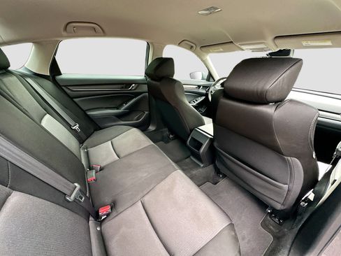 Used 2021 Honda Accord Hybrid image 28