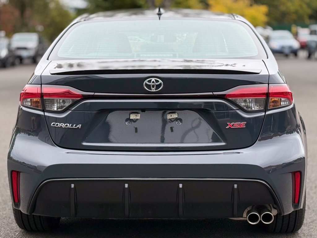 Used 2026 Toyota Corolla XSE FWD image 4