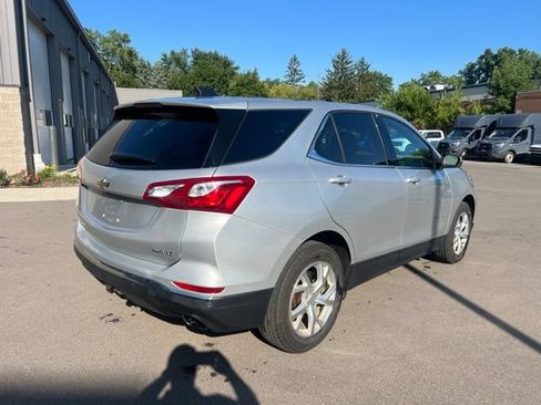 Used 2018 Chevrolet Equinox LT AWD/4WD image 5