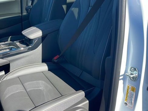 New 2026 Buick Envision Avenir image 12