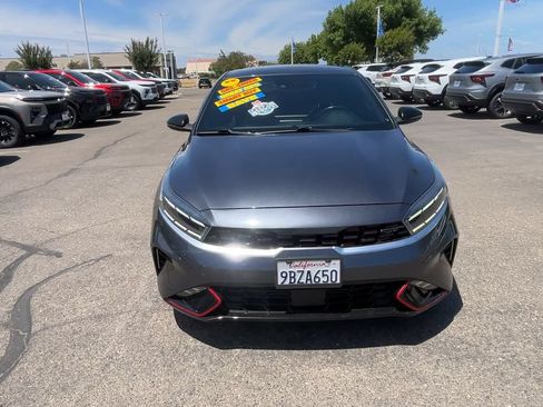 Used 2022 Kia Forte GT w/ GT Technology Package FWD image 2