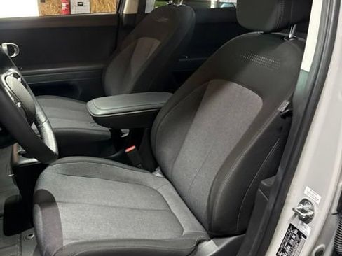 Certified 2024 Hyundai Ioniq 5 SEL RWD image 5
