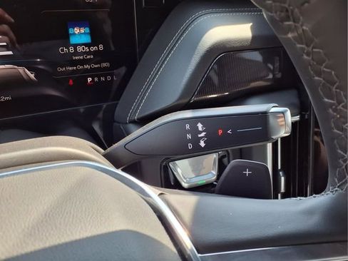 New 2026 GMC Yukon XL Elevation AWD/4WD image 20