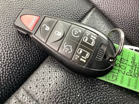 Used 2019 Dodge Grand Caravan GT image 34