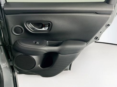 Used 2025 Acura ADX AWD image 25