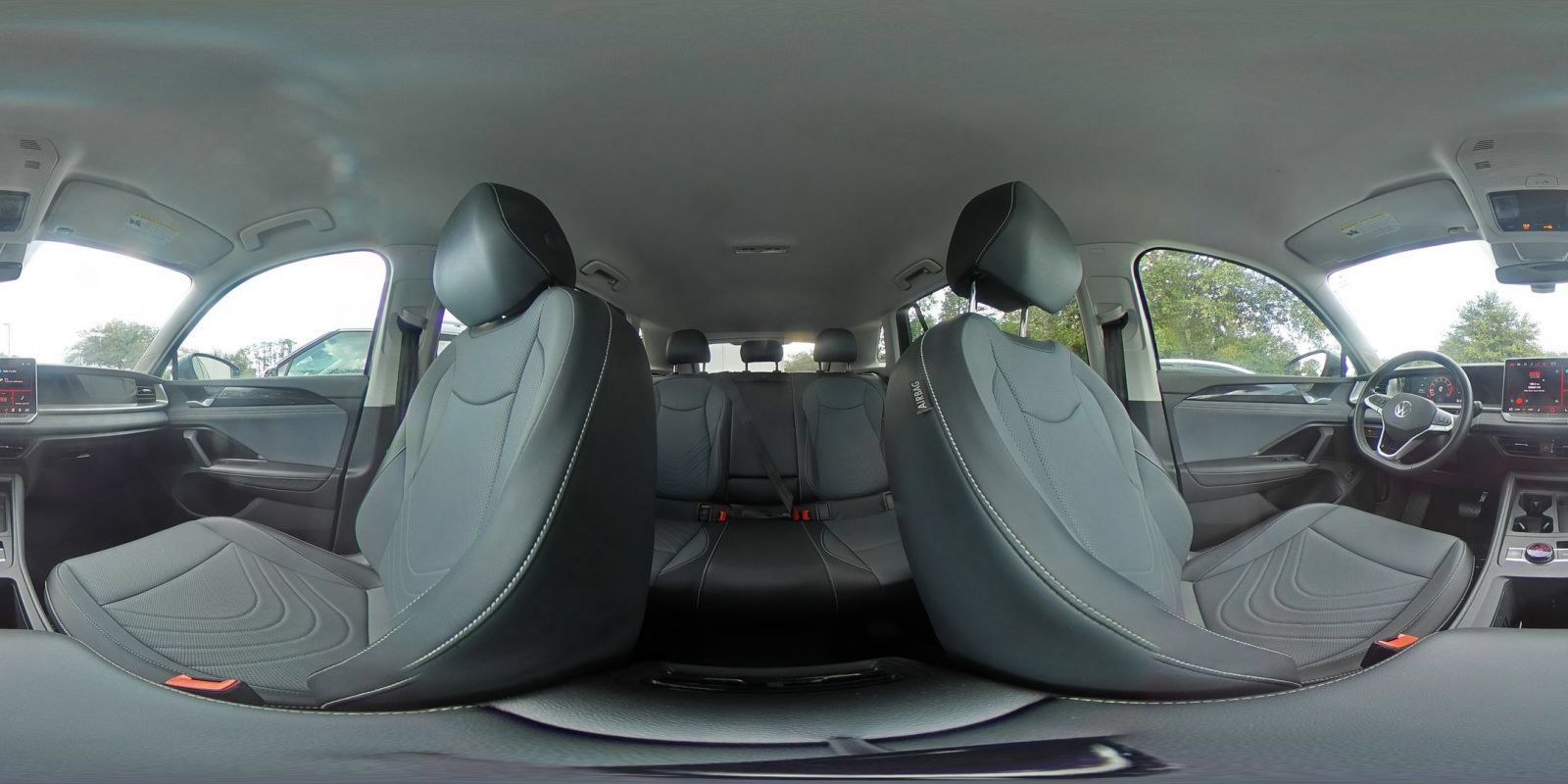 Used 2026 Volkswagen Tiguan SE FWD image 42