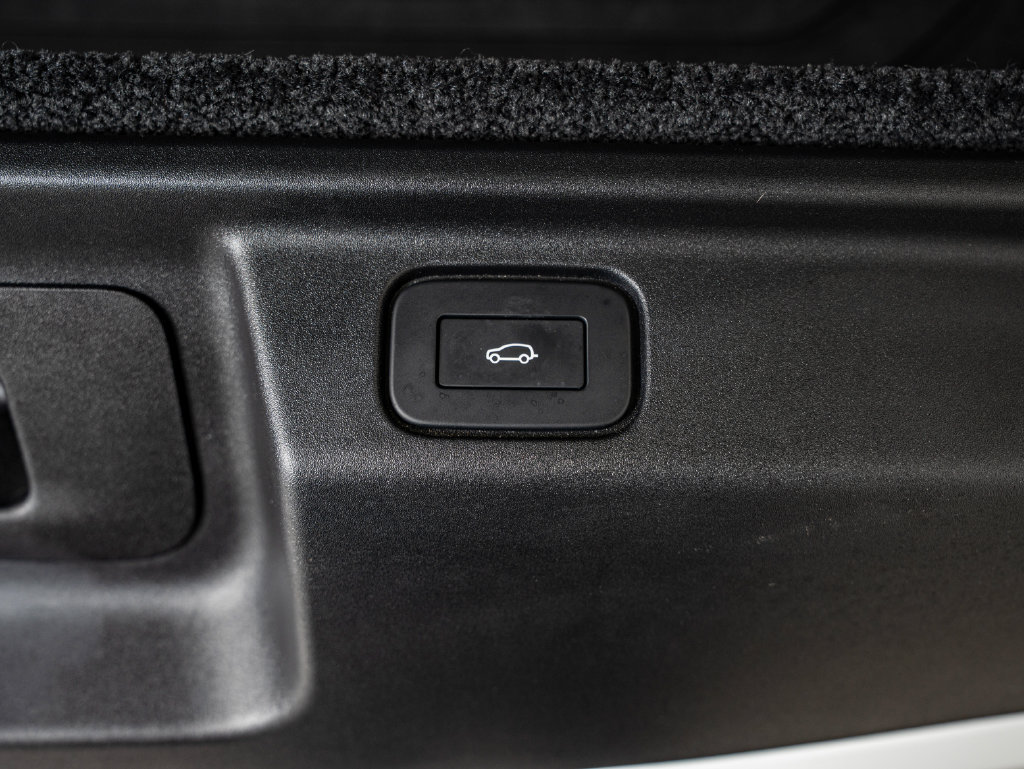 Used 2025 Land Rover Range Rover Autobiography AWD/4WD image 43