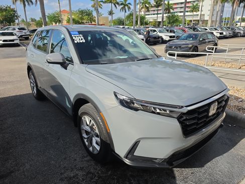 Certified 2023 Honda CR-V LX image 4