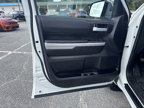 Used 2020 Toyota Tundra SR5 image 25