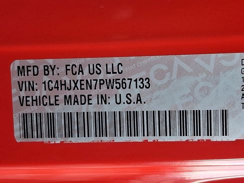 Used 2023 Jeep Wrangler Unlimited Sahara AWD/4WD image 34