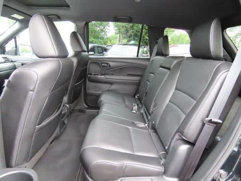 Certified 2023 Honda Passport EX-L image 13