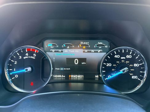 Used 2017 Ford F350 Lariat w/ Lariat Ultimate Package image 41