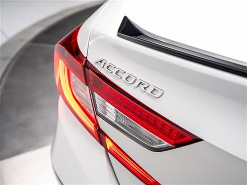 Used 2022 Honda Accord Sport Special Edition image 31