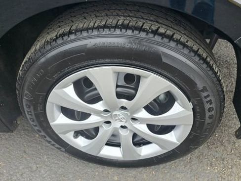 Used 2024 Toyota Corolla LE image 8