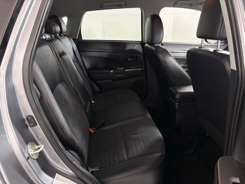 Used 2024 Mitsubishi Outlander Sport SE AWD/4WD image 46