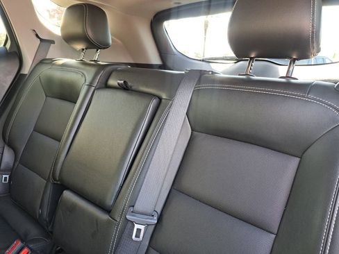 Used 2023 GMC Terrain SLT w/ Elevation Edition image 23