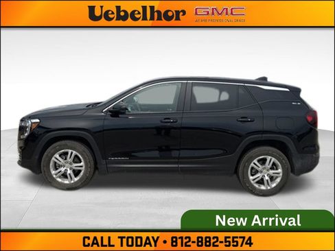 Used 2024 GMC Terrain SLE AWD/4WD image 9