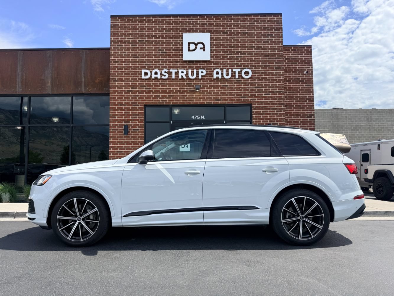 Used 2023 Audi Q7 3.0T Prestige w/ Prestige Package AWD/4WD image 3